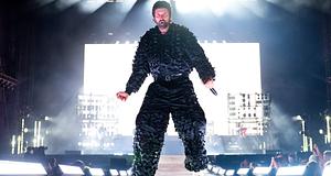 Kasabian történelmet írt: csütörtöki főfellépőként nyitotta a Leeds Festet