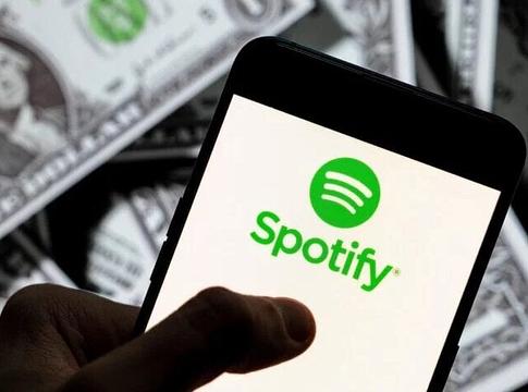 Szenátorok vizsgálatot sürgetnek a Spotify csomagolása miatt