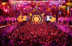 Az elrow visszatér Ibizára: szombat esték új dimenzióban az UNVRS klubban
