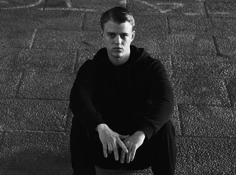 EMPHI The Watcher című EP-vel érkezett a Meloramára