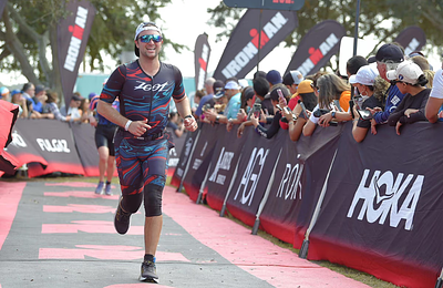 Eddy Palermo 50 kilométert fut végig élő DJ-szett közben Miamiban