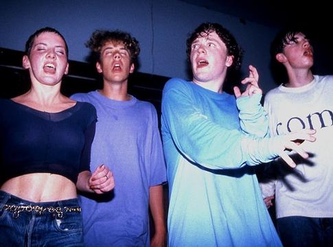 A legendás The Haçienda újraéled – virtuális buli a Manchester Cameratával és világsztár DJ-kkel