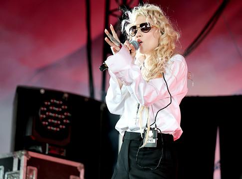 Grimes bejelentette új albumát, itt az Accelerando