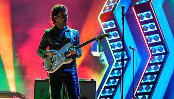 Albert Hammond Jr: az Angles eleinte “more Stones-y” volt, végül “flat” és “all over the place”