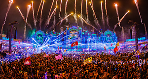 EDC Las Vegas 30: hat színpad élőben – így nézheted a közvetítést