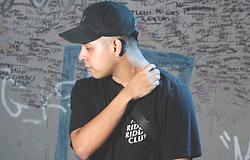 Deadlynoiz két dropba sűríti a What You Gonna Do erejét