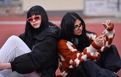 Kiderült: sok Gen Z dolgozó nem józan munka közben sem