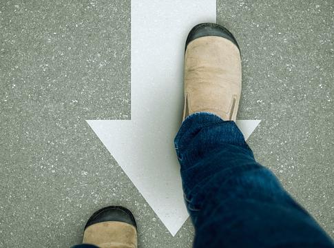 Hátrafelé séta – az új, tudományosan alátámasztott edzésmódszer, ami garantáltan kizökkent a megszokásból