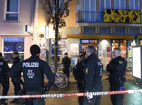 Részben jogellenes volt az augsburgi klubrazzia