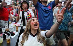 Az NTIA új mentőöve a brit kluboknak: szurkolói zónákká válhat az éjszakai élet a 2026-os vb alatt