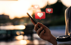 Miért fordulnak egyre többen AI társakhoz? – Az érzelmi kapcsolatok új korszaka