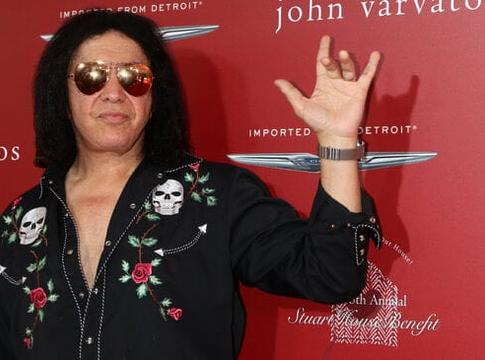 Gene Simmons a rádiós jogdíjak igazságtalansága ellen szólalt fel