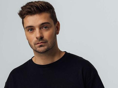 Martin Garrix félbeszakította a show-t, hogy megállítson egy verekedést a Breakaway NorCal Fesztiválon