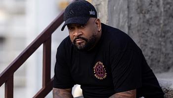 Babatr új lendületet ad a TOMORA debütálásának