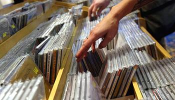 Az USA-ban nagyot ment a CD: az év első felében jobban nőtt, mint a bakelit