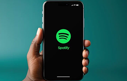 Törökország versenyjogi vizsgálatot indított a Spotify ellen – vallási érzékenységek és diszkriminációs vádak a középpontban