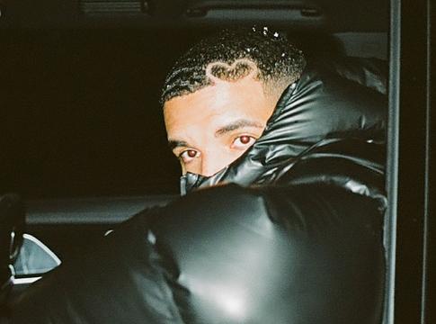 Drake három órás berlini kalandja a Berghainban