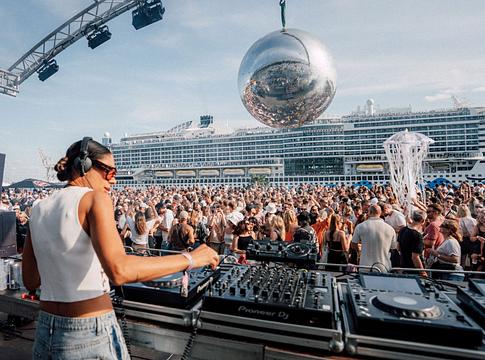 NOISY Festival 2026: elektronikus zene a hamburgi kikötő szívében