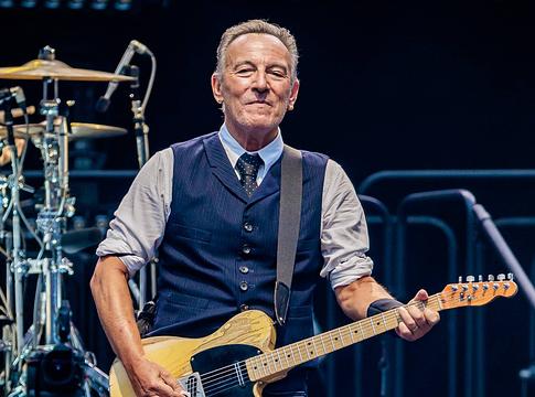 Bruce Springsteen kiadta a 'Lonely Night In The Park' című, eddig hallatlan dalt