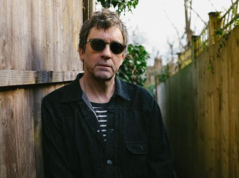 Graham Coxon kiadja a 2011-ben felvett, eddig ismeretlen Castle Park albumot, és újranyomja szólóéletművét