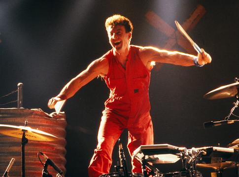 Elhunyt Rob Hirst, a Midnight Oil dobosa és alapítója