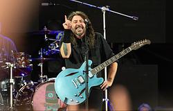 Világszerte közvetítik a Foo Fighters különleges dublini koncertjét