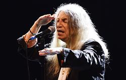 Patti Smith új memoárjában felfedi édesapja valódi kilétét