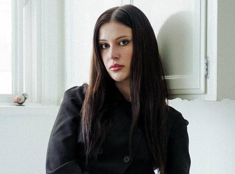Zoe Barton a Mom+Pop Music új digitális marketing vezetője