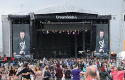 Drogokat ástak el a Creamfields területén a fesztivál előtt