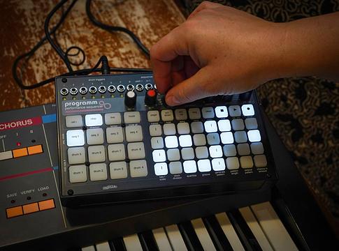 Cre8audio PROGRAMM: új szekvenszer a kontroll és a véletlen határán