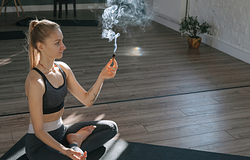 Kannabisz jógaórán és moziban: új szabályozás jön Massachusettsben