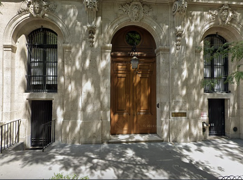 Levelezések árnyékában: Ramsey Elkholy és Jeffrey Epstein kapcsolata