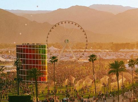 Coachella 2026: világsztárok és különleges premierek Kaliforniában