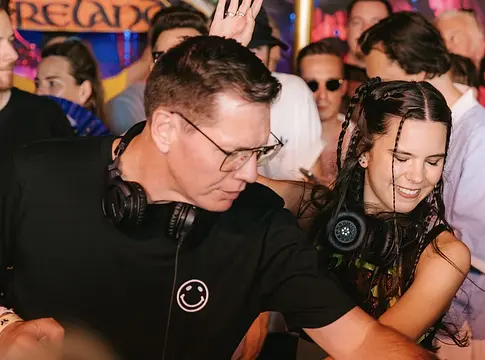 Amber Broos először DJ-zett együtt édesapjával a Tomorrowlanden