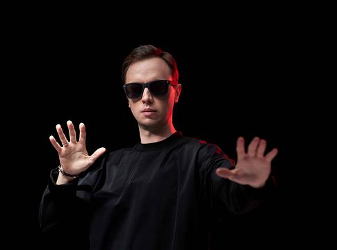 Andrew Rayel történelmi mérföldkövet ünnepel: Find Your Harmony 500