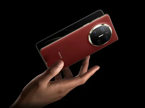 A Huawei Mate X6 a hajtogatható mobilból hétköznapi munkaeszközt csinál
