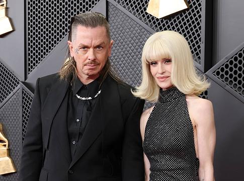 Kelly Osbourne jobban van a Sid Wilson-szakítás után