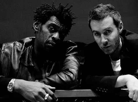 Massive Attack Tom Waitsszal új dallal készül: jön a Boots on the Ground