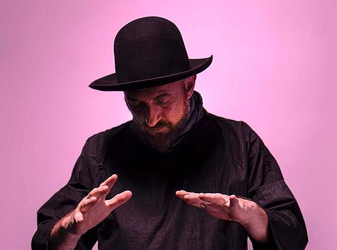 Leégett Damian Lazarus toszkán stúdiója