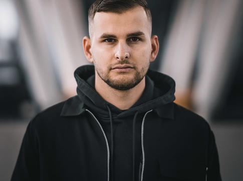 RSCL új kislemezzel tér vissza: itt a „Lighter”