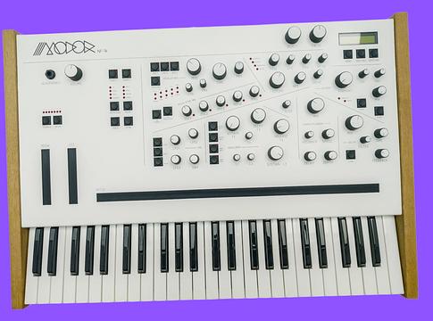 Modor Music NF-1k: itt a polifon aftertouch-os, felturbózott NF-1 billentyűs változata