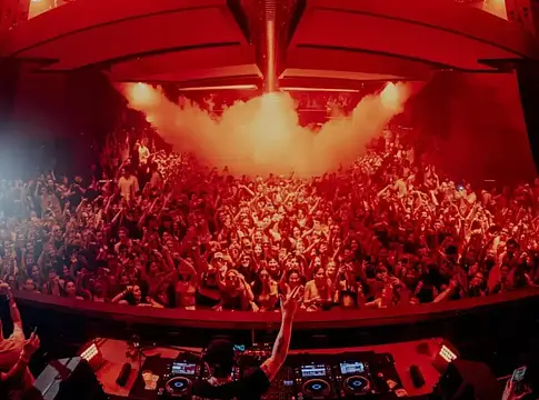 Dom Dolla péntek estékért felel a Hï Ibizán 2026 nyarától