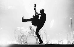 Bryan Adams három újabb aréna koncertet jelentett be az Egyesült Királyságban
