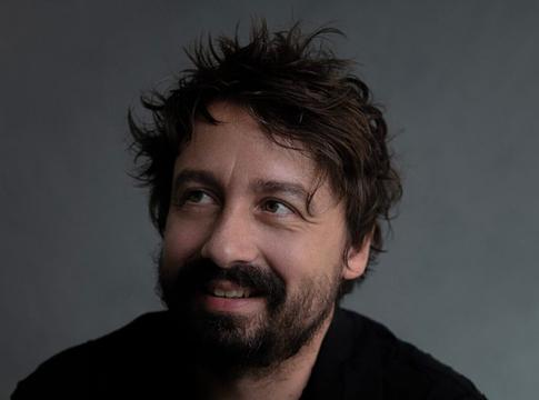 Victor Le Masne Ravel előtt tiszteleg a Deutsche Grammophon új Recomposed kiadványán