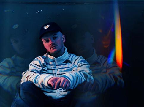 JVLY – SOUTH (Mel Blue Remix): éjszakai hangulat a SUNDERLUXE EP-n