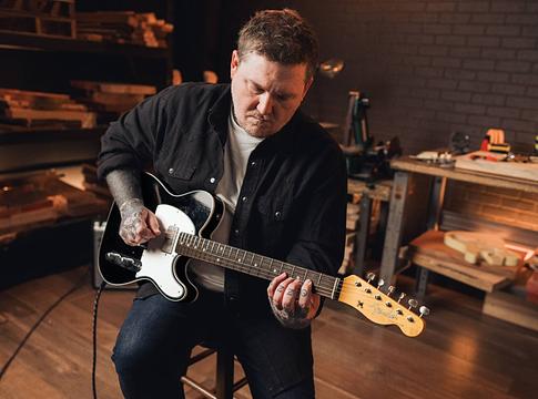 Fender limitált ’59 Telecaster Customot ad ki Brian Fallonnal