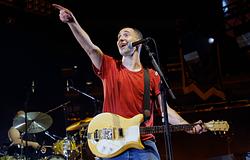 Bruce Springsteen váratlanul besétált a Bleachers koncertjére Asbury Parkban