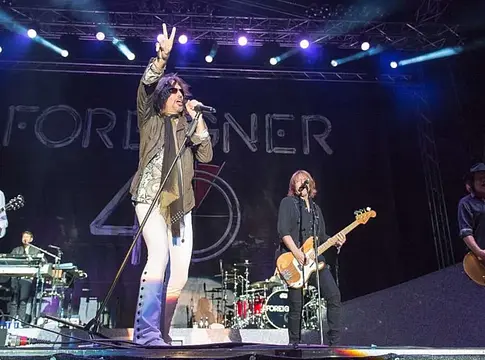Primary Wave-megállapodást kötött a Foreigner alapítója