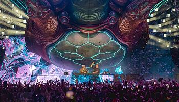 Dimitri Vegas & Like Mike víz alá viszi az Ushuaïát: elrajtolt a Planaxis-szerdák Ibizán
