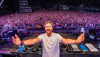 David Guetta elismerte a Tomorrowland stáb hősies munkáját